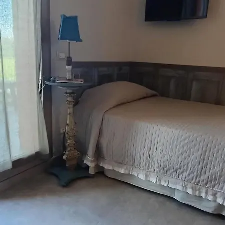 Ca'bacchini House Con 6 Alloggi * San Giovanni In Marignano