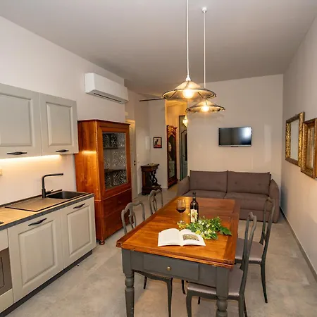 农家乐 Ca'bacchini House Con 6 Alloggi *