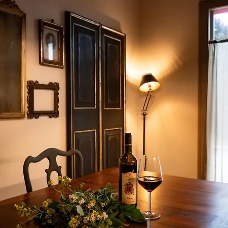 בית חווה Ca'bacchini House Con 6 Alloggi