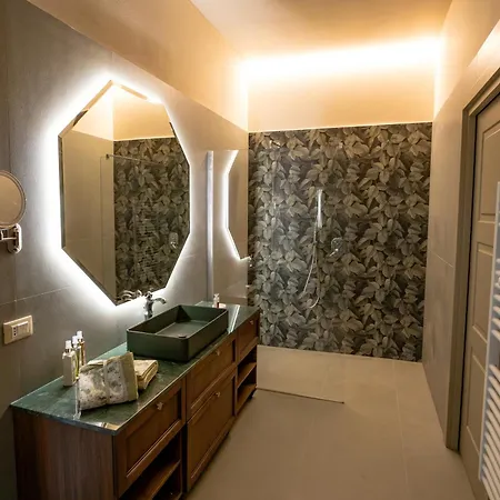 Ca'bacchini House Con 6 Alloggi Κατάλυμα σε φάρμα *