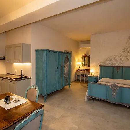 Ca'bacchini House Con 6 Alloggi Κατάλυμα σε φάρμα *